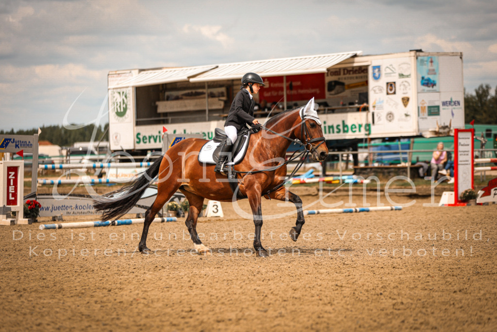 02.SoRWB00131 | Leoni Ertmer Photography - Realisiert mit Pictrs.com