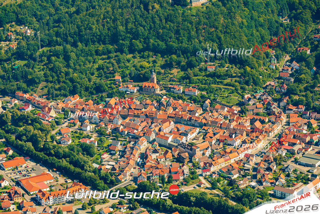 Luftbild der Stadt Wasungen - Die Luftaufnahme wurde 2025 vom UL-Flugzeug heraus erstellt ( keine Drohne ) - Hochauflösende Luftaufnahme - für professionelle Ausdrucke geeignet. Die Geschenkidee !Hier alle&nbsp;Infos zur Lizenzierung der LuftaufnahmeWir fliegen auch dieses Jahr wieder in Ihre Region um Luftbilder zu erstellen.- Luftbild anfragen