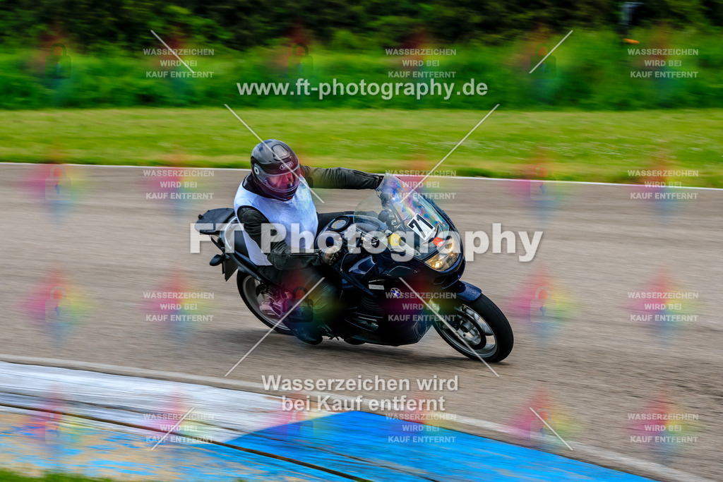 MotoTeam-9729 | Hier findet Ihr Bilder von Touristenfahrten auf der Nürburgring Nordschleife oder von anderen Veranstaltungen die ich besucht habe. Viel Spass beim Durch Schauen 