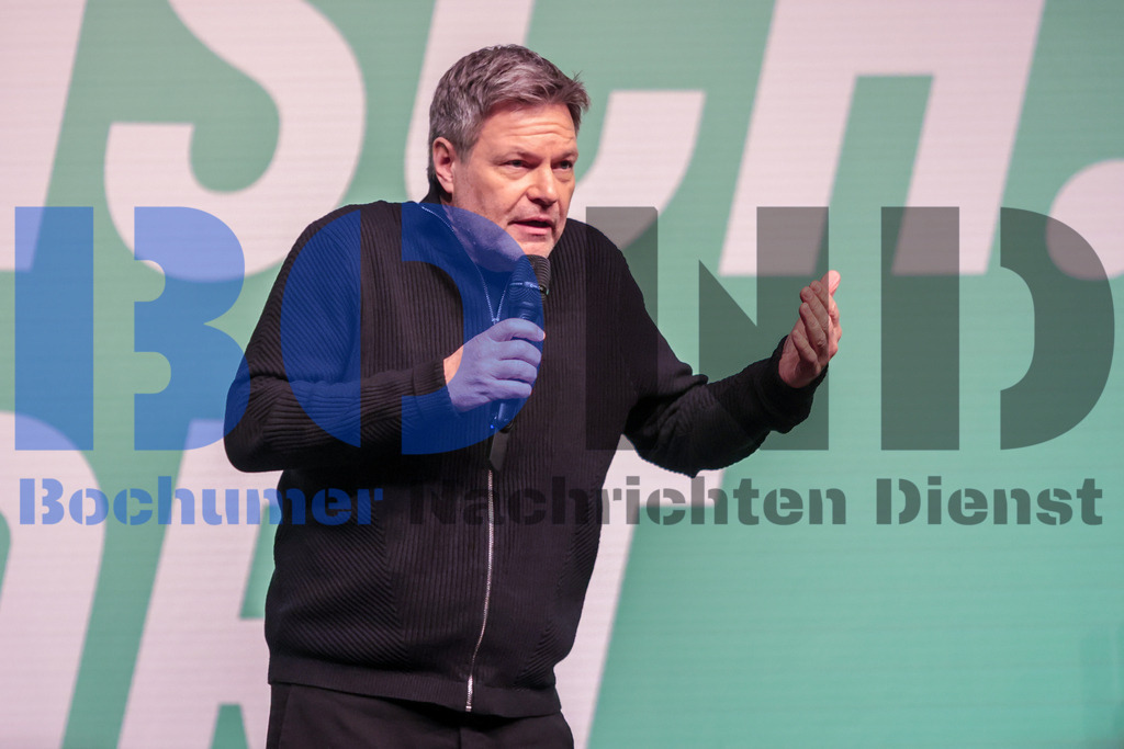 SES_HABBOC20250203-42 | bond - Realisiert mit Pictrs.com