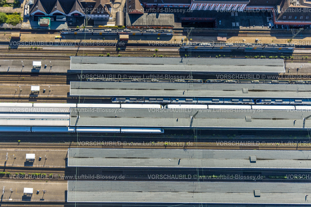 Hamm220700232 | Luftbild, Hamm Westf. Hauptbahnhof, Bahnsteige und ICE Zug, ICE-Kopplung, ICE-Trennung, Mitte, Hamm, Ruhrgebiet, Nordrhein-Westfalen, Deutschland