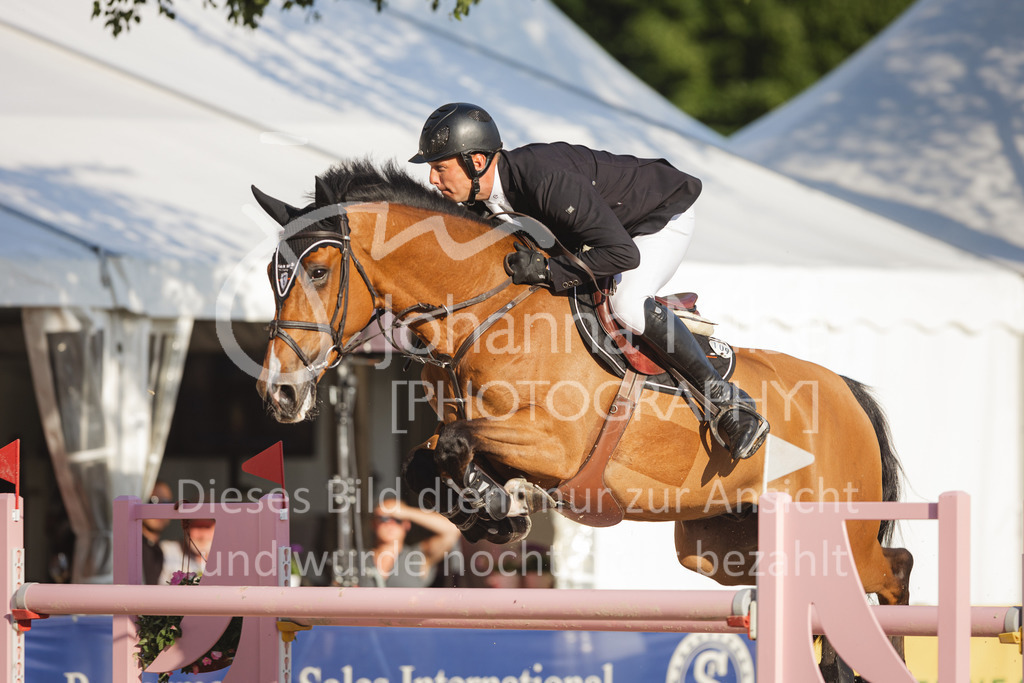 CSI2* - Internationale Springprüfung mit Siegerrunde (1,45 m)  Große / Big Tour | CSI2* - Internationale Springprüfung mit Siegerrunde (1,45 m) 
Große / Big Tour