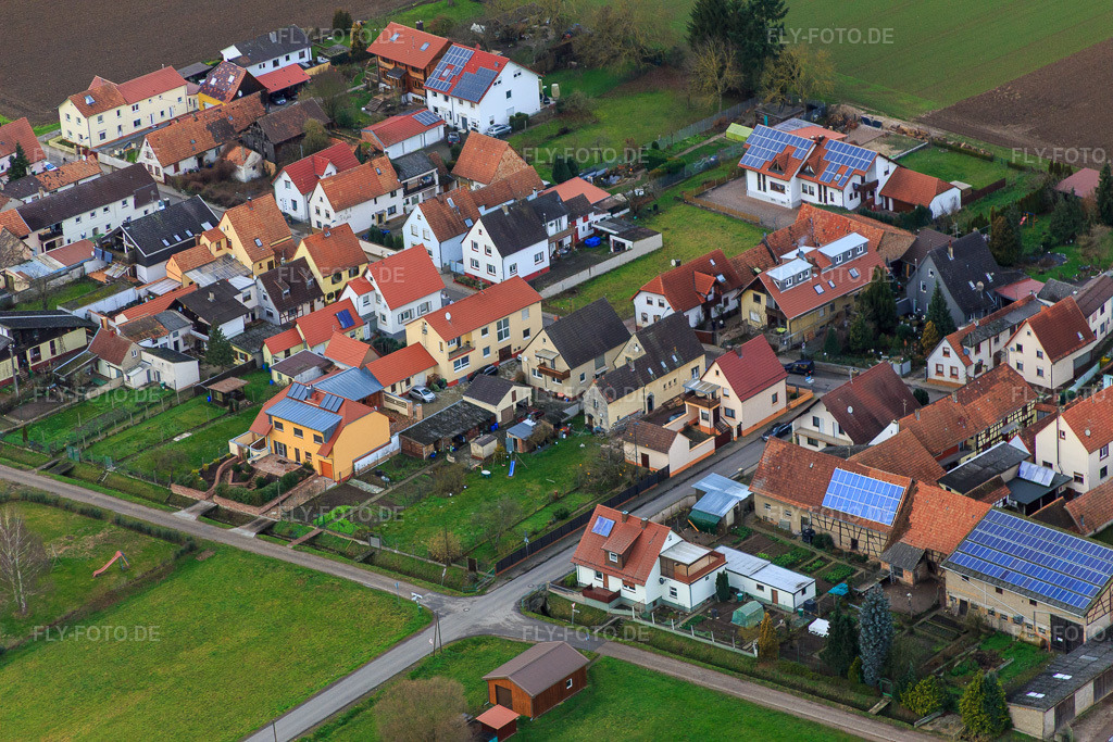 Luftbild: Hintergraben in Kandel im Bundesland Rheinland-Pfalz in Deutschland. Foto: IMG_085911.jpg vom 08.01.2016 durch Werner Riehm/FLY-FOTO.de