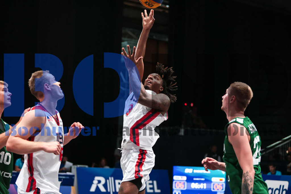 SES_RRG3x320250720-268 | bond - Realisiert mit Pictrs.com