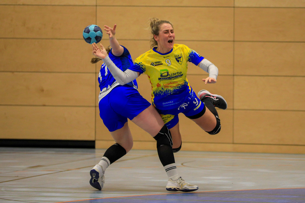 TvBorkenIII_SVN_161125_206 | Bildergalerie von Sport-Ereignissen aber auch von weiteren spannenden Dingen - nicht nur vom Niederrhein. In Anlehnung an den bekannten Spruch von Hanns Dieter Hüsch heißt das Motto: "Niederrhein ist überall".  - Realisiert mit Pictrs.com