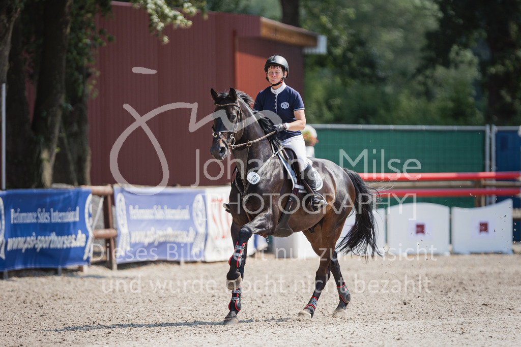 220703_A2-Spr-925 | WBO-Turnier Mühlen
03.07.2022
A**-Springen