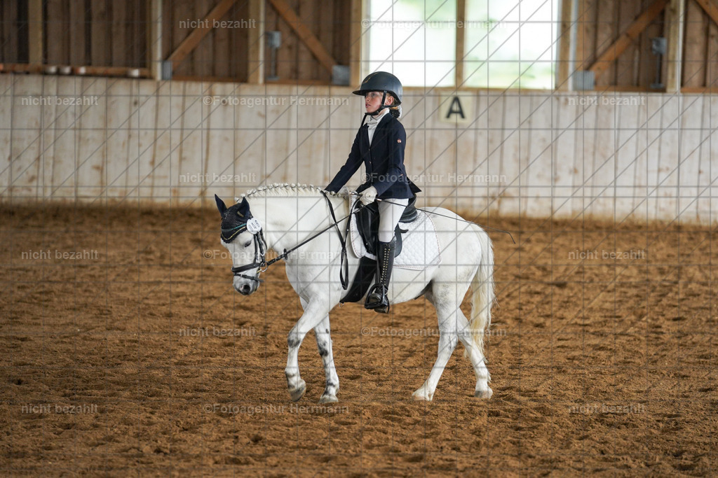 20230520-FAH04982 | Frühjahrsturnier, Landsberg am Lech, 2023, Reitclub Landsberg, Turnierbilder, Fotos Turnier Landsberg, Fotoagentur Herrmann, Turnierfotografen Bayern, Reitsport Fotograf, Pferde Fotograf