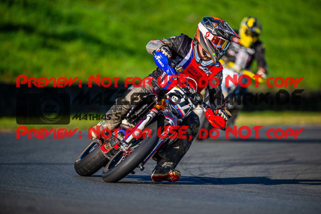 MaZZes_FotoMatrix_230930_0913 | UE40