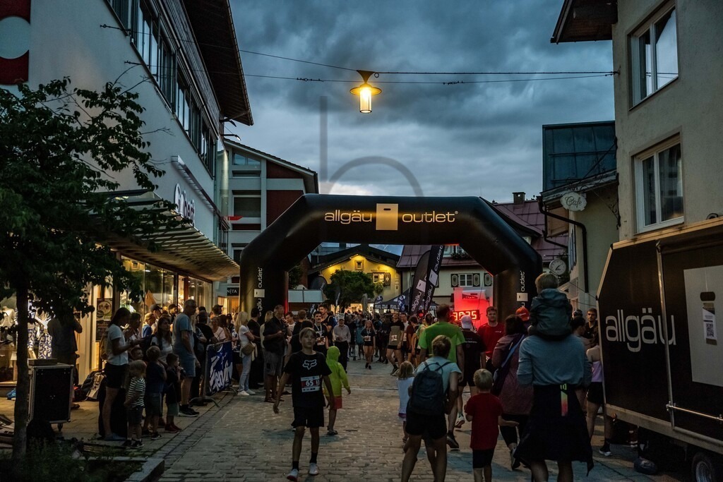 20. Sonthofer Bosch BKK Citylauf | 20. Sonthofer Bosch BKK Citylauf am 12.07.2024 in Sonthofen. Foto: Dominik Berchtold/www.dberchtold.com/ @d_berchtold_foto auf Instagram