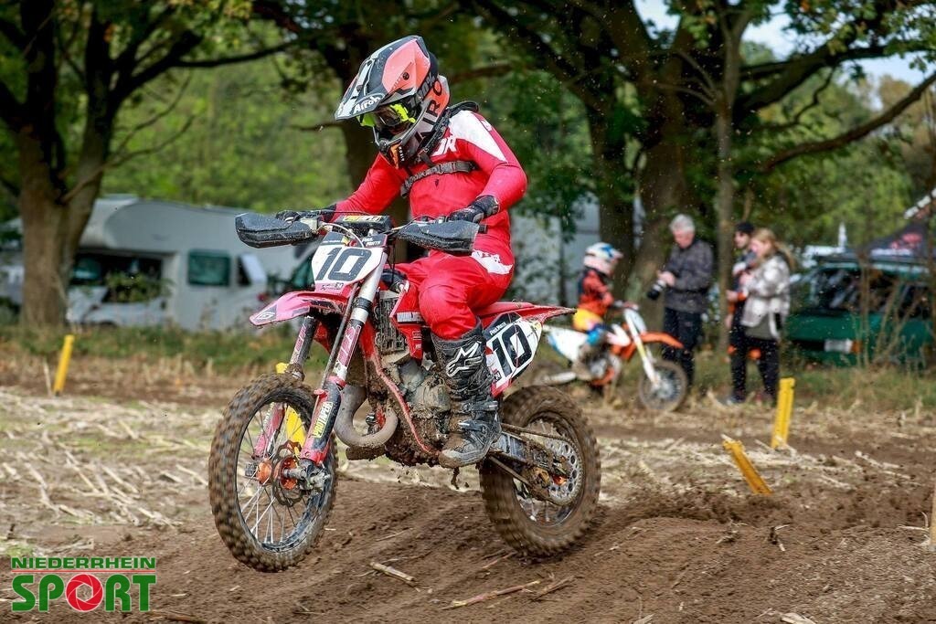 OpenTrack2024_Kinder_49 | Bildergalerie von Sport-Ereignissen aber auch von weiteren spannenden Dingen - nicht nur vom Niederrhein. In Anlehnung an den bekannten Spruch von Hanns Dieter Hüsch heißt das Motto: "Niederrhein ist überall".  - Realisiert mit Pictrs.com