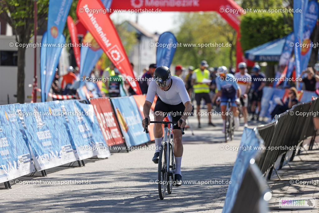 VJ__5470 | Neusiedlersee Radmarathon 2026@sportshot_your_pictrs #yourpictures#roadtowm2029 #nrm #neusiedlerseeradmarathon #neusiedlersee #neusiedlerseetourismus #burgenland #mörbisch #nrm26 #burgenlandtourismus #voglundco #poweredbyburgenlandtourismus #radsport #rad #marathon #ucigranfondo #visitburgenland #ucigranfondoworldseries