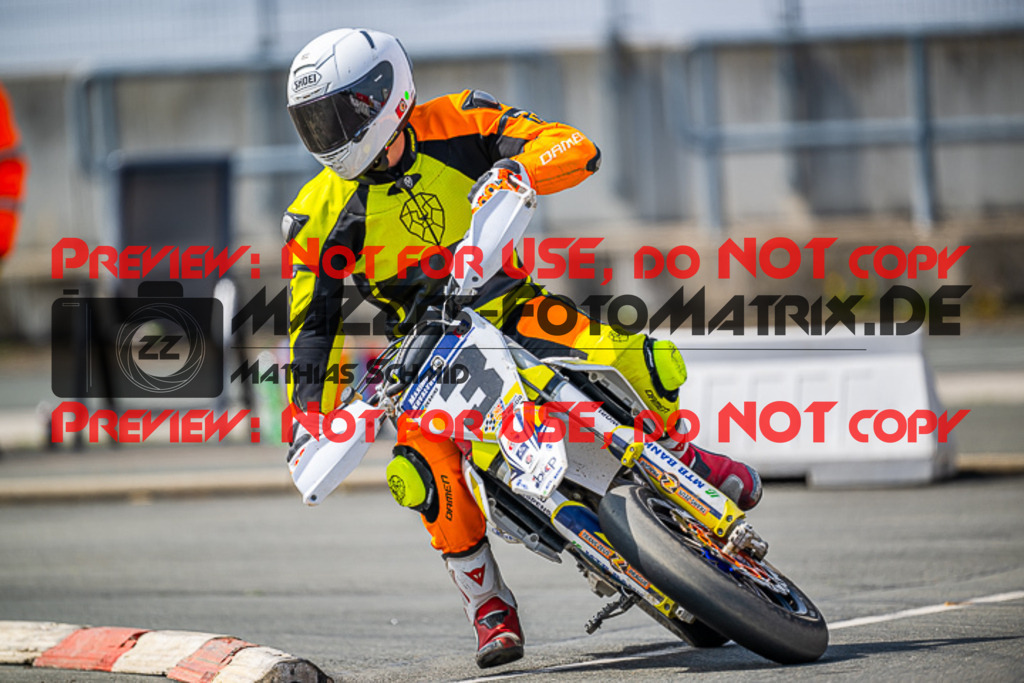 MaZZes_FotoMatrix_230507_5687 | S2