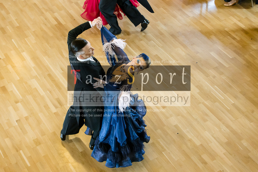 20240525_RL-Masters3-Std_5799 | Tanzsportbilder, Standardtanz, Lateintanz, WDSF, DTV, LTVB, dancecomp, goc, hessen tanzt, blaues band der spree, walzer, tango, wiener walzer, slowfox, quickstepp, samba, rumba, cha-cha-cha, paso doble. jive, hd-kroft photography, turniertanzsport