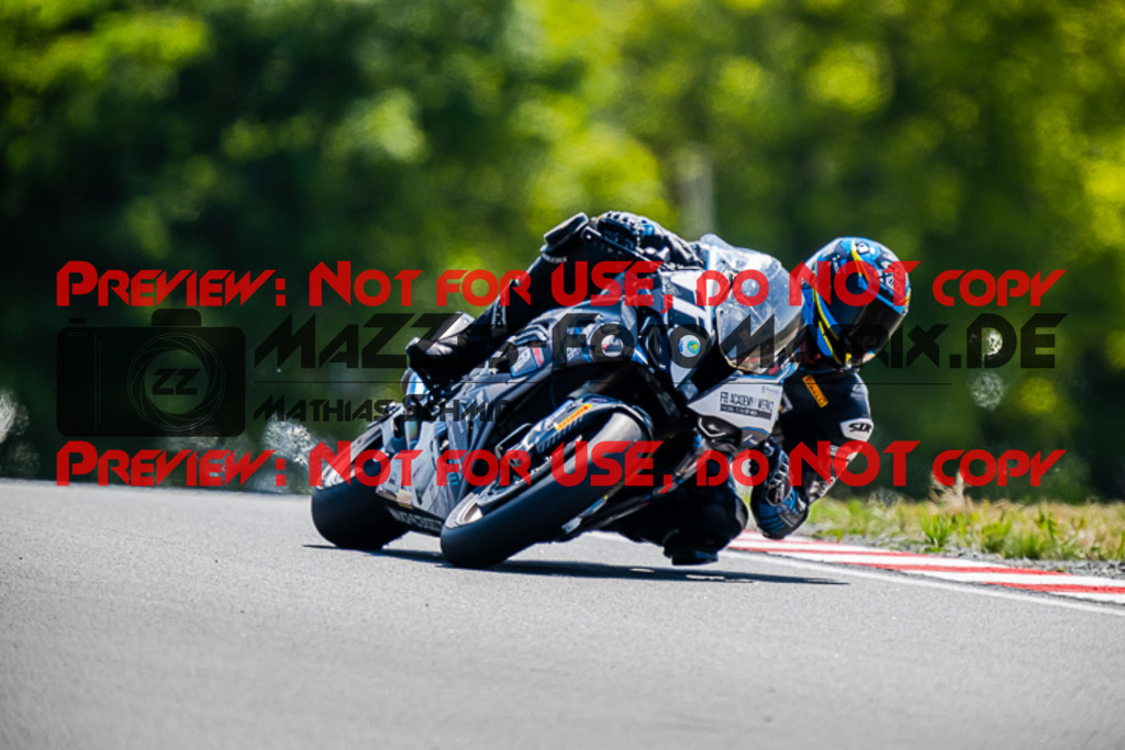 MaZZes_FotoMatrix_220722_3093 | IDM1000