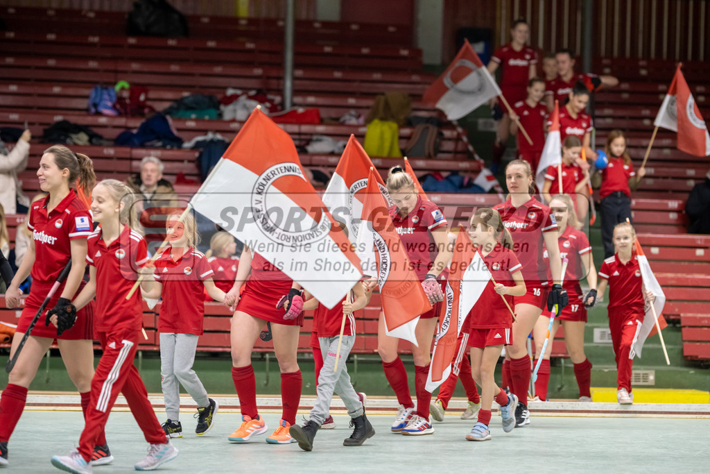 SFE_20221218_0016 | 1. Bundesliga Hockey Damen Rot-Weiss Köln - Crefelder HTCa am 18.12.2022 in Köln (KTHC Stadion Rot-Weiss Köln Tennis and Hockey Club), Photo: Stephan Fehrmann 2022 (Sports-Gallery)