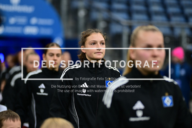 Fußball I Frauen I Saison 2025-2026 I DFB-Pokal I Achtelfinale I Hamburger SV - Bayer 04 Leverkusen I 14904 | Der Sportfotograf. - Realisiert mit Pictrs.com