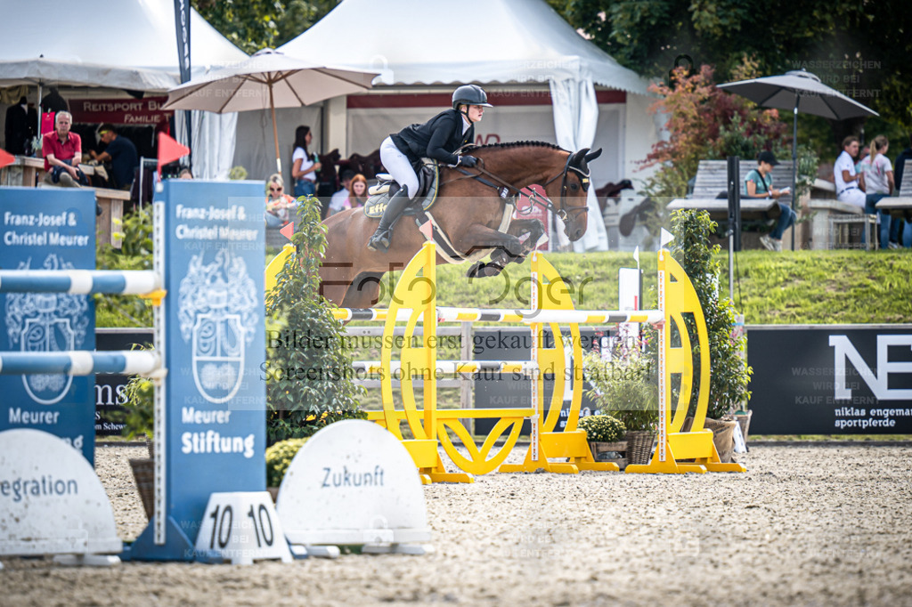 DOS_0252 | Entdecke hochwertige Reitturnierfotos von Foto Oger. Professionell, emotional und authentisch – jetzt Lieblingsmomente im Shop bestellen. - Realisiert mit Pictrs.com