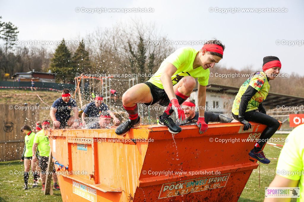 LUR_3917 | Rund um das Thema Sport-Event-Fotografie & individuelle Teilnehmerfotos. Jeder Teilnehmer wird fotografiert.