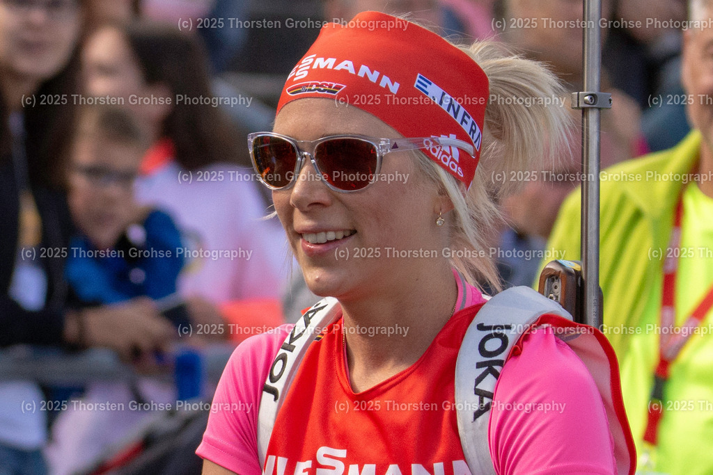 Deutsche Meisterschaften Biathlon 2018 | Deutsche Meisterschaften Biathlon 2018, Massenstart Frauen am 15.09.2018 in der DKB SKI ARENA in Oberhof, (Deutschland)

Bild: Karolin Horchler vom WSV Clausthal-Zellerfeld / BwB (2) - Realisiert mit Pictrs.com