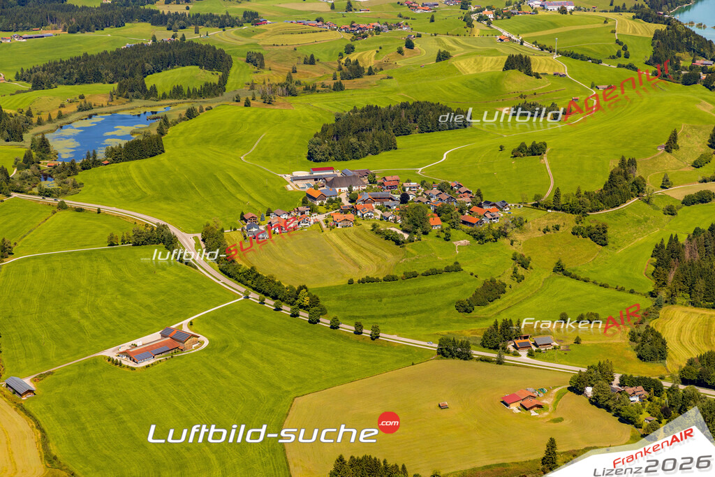 Luftaufnahme von Eschach Füssen Bild- Das Luftbild wurde 2025 vom UL-Flugzeug heraus erstellt ( keine Drohne ) - Hochauflösende Luftaufnahme -Nicht vergleichbar mit Google Maps oder Satelittenbilder- Die Geschenkidee !Mit Lizenz und Bildrechte bestellbar