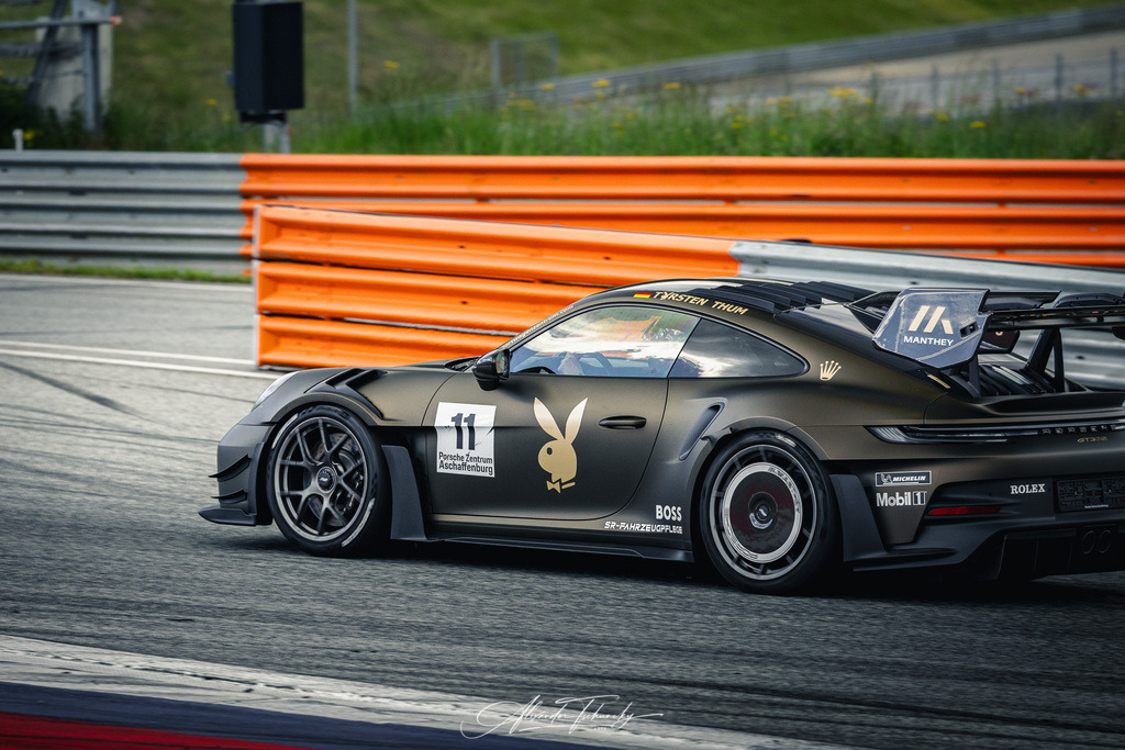 R6PZ2742 _Alexander Tschuncky | Entdecken Sie die faszinierende Welt von Alexander Tschuncky Arts: Kreative Fotografie, atemberaubende Automobilkunst und hochwertiger Bilderdruck. Lassen Sie sich inspirieren! - Realisiert mit Pictrs.com