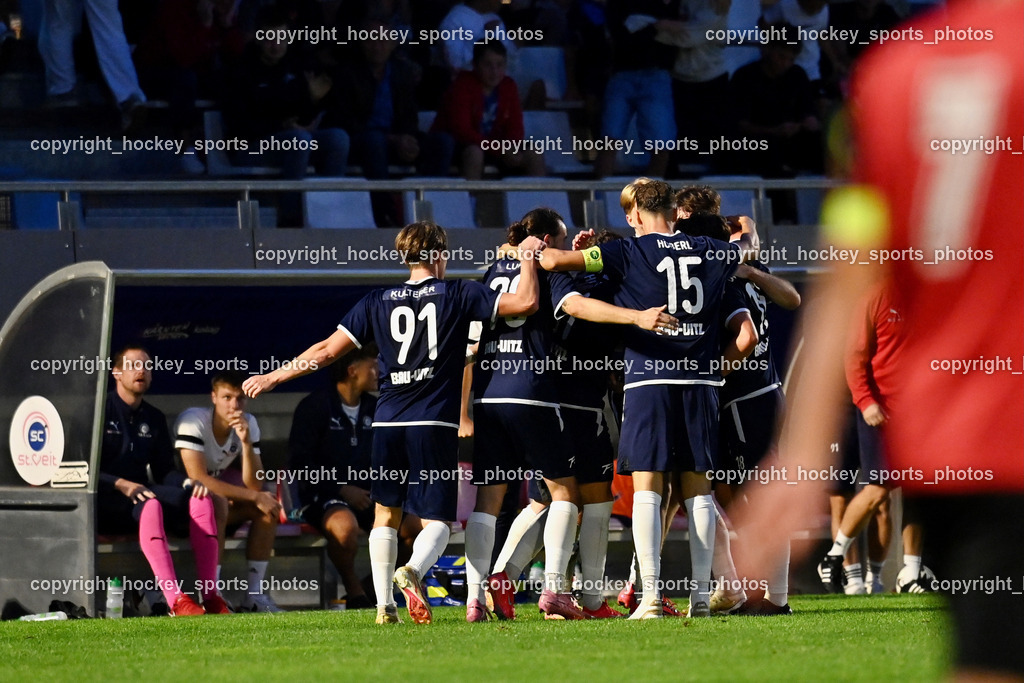 SC St. Veit vs. FC Nussdorf Debant | Jubel SC St. Veit Mannschaft, #5 Fabian Dörflinger SC St. Veit, #15 Philipp Höberl SC St. Veit, #91 Raphael Lukas Kulterer SC St. Veit, #90 Nemanja Lukic SC St. Veit, SC St. Veit vs. FC Nussdorf Debant, SC St. Veit vs. FC Nussdorf Debant am 22.08.2025 in St. Veit an der Glan (Jacques Lemans Arena), Austria, (Photo by Bernd Stefan)