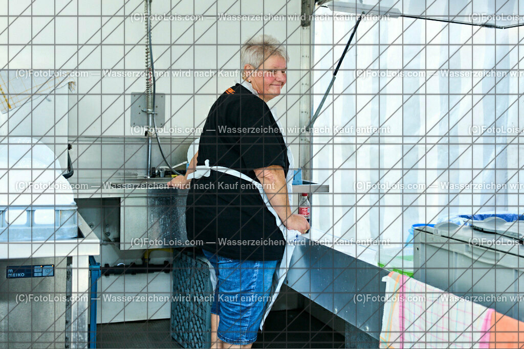 ALP8114_XXIX_GRANITBEISSER_backstage | (C)FotoLois.com, Alois Spandl, 29. GRANITBEISSER - Mountainbike-Marathon in St. Georgen am Walde, Start/Ziel/Siegerehrung, Sa 2. September 2023.