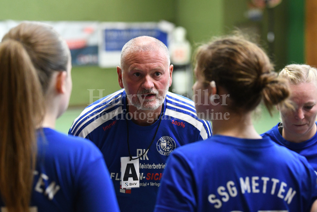 SSG Metten Damen | Robert Kraus (Trainer SSG Metten Damen) - Realisiert mit Pictrs.com