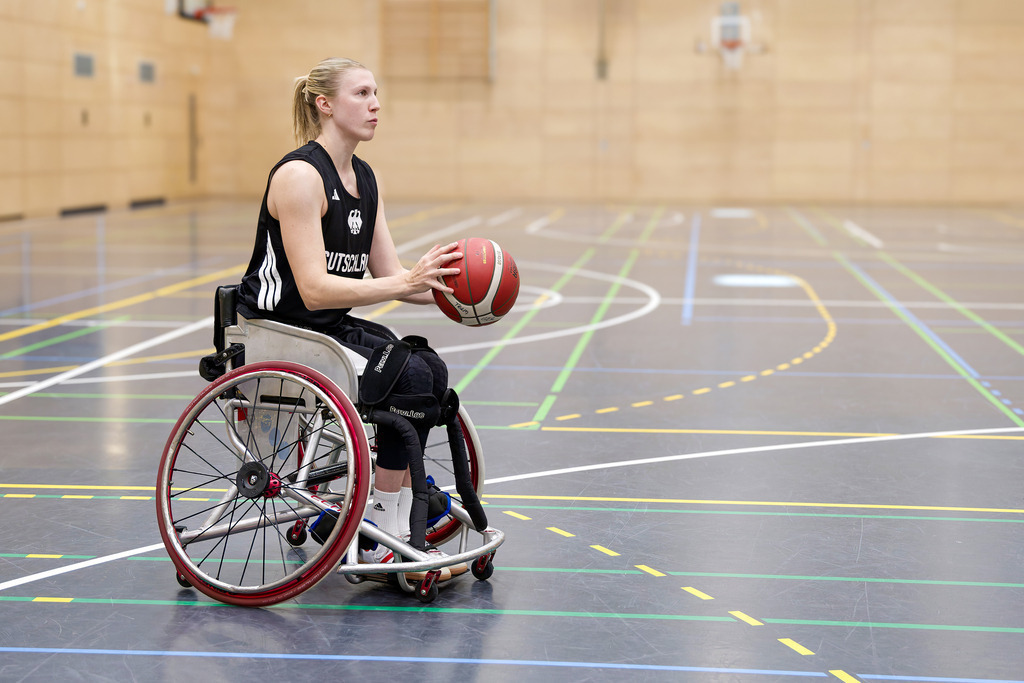 Frauen  Nationalmannschft Rollstuhlbasketball 008 | Sportfotos und Eventgalerien von FX-Sportfotografie. Bilder von Fußball, Vereinsveranstaltungen und Events direkt ansehen und als Download bestellen. - Realisiert mit Pictrs.com