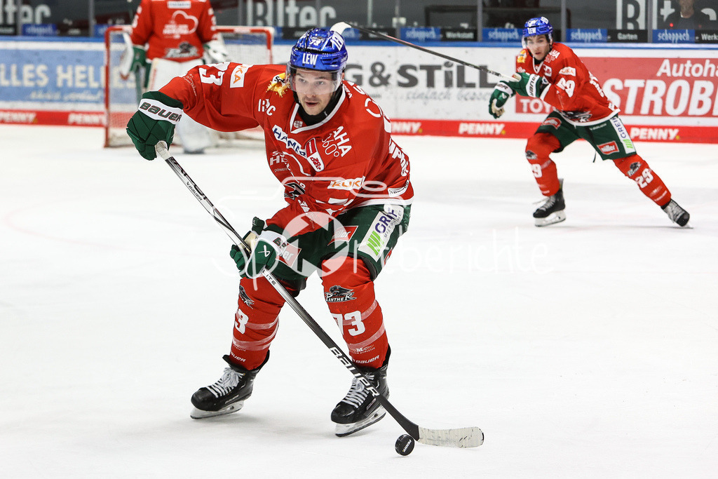 Augsburger Panther - Fischtown Pinguins | Matthew PUEMPEL (AEV #73) am Puck / Freisteller / Einzelfoto