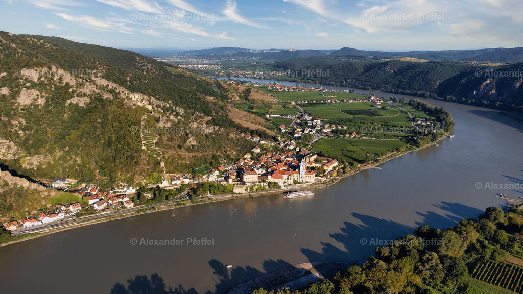 foto_c_pfeffel-partner-0010-DJI_0303-Bearbeitet | alexander-pfeffel - Realisiert mit Pictrs.com