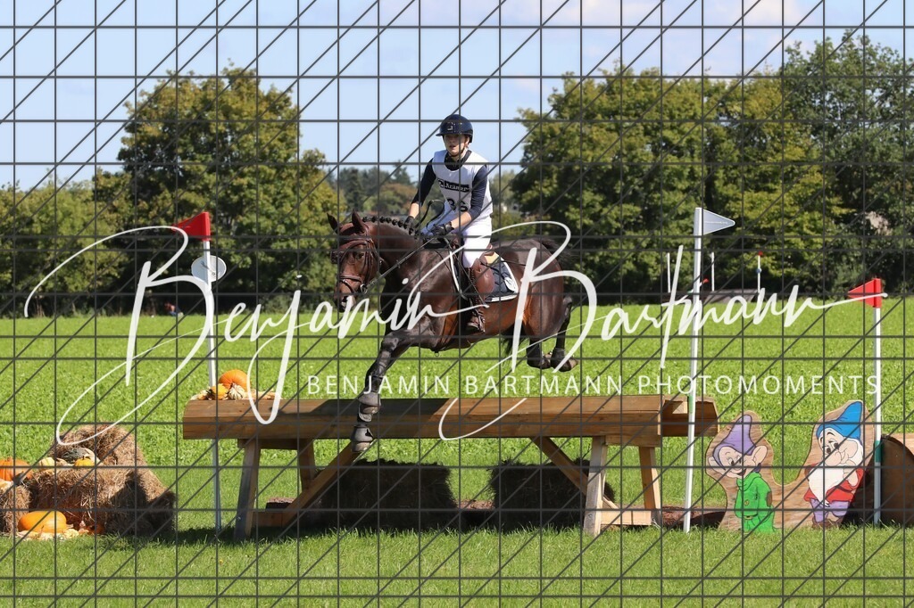 AZ2A0116 | Benjamin Bartmann Photomoments