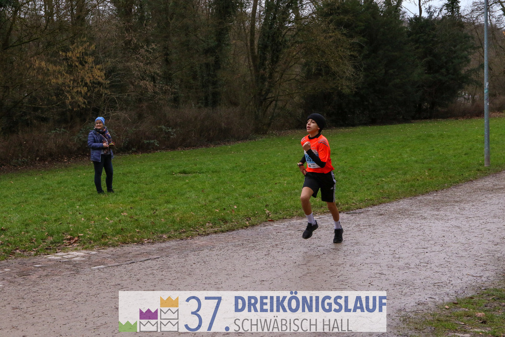 Stadtwerke Jugendlauf 1700m | 3 Koenigslauf 2023 - Realisiert mit Pictrs.com