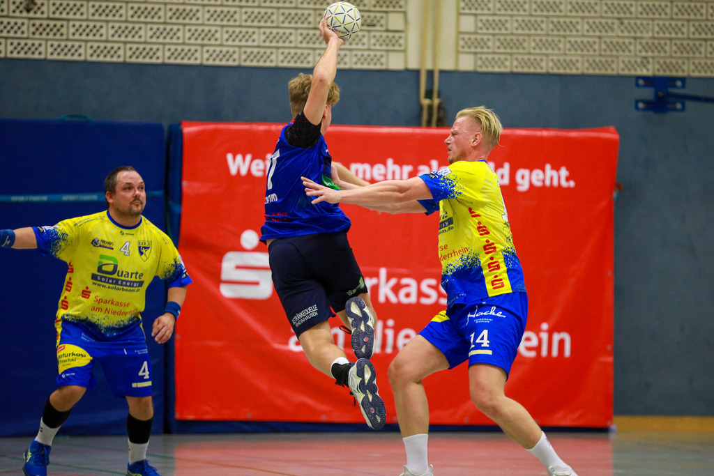 SVN_OscRheinhausen_021124_101 | Bildergalerie von Sport-Ereignissen aber auch von weiteren spannenden Dingen - nicht nur vom Niederrhein. In Anlehnung an den bekannten Spruch von Hanns Dieter Hüsch heißt das Motto: "Niederrhein ist überall".  - Realisiert mit Pictrs.com