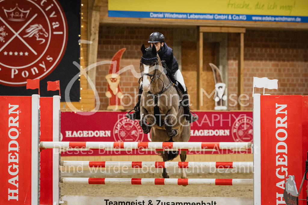 231118_PonyTrophy-255 | Deine schönsten Turniermomente als professionelle Fotos! Entdecke hochwertige Pferdesport-Fotografie im Online-Shop. Jetzt Fotos finden & bestellen!