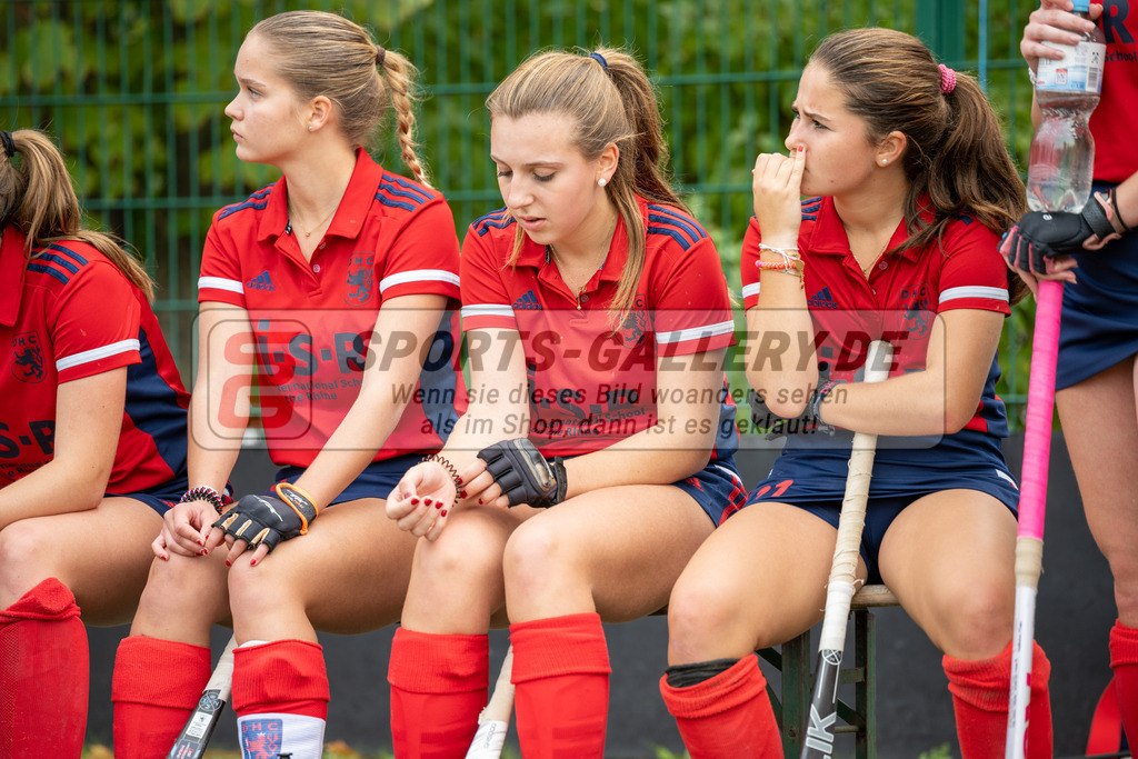 SFE_20231022_0085 | Deutsche Meisterschaft Weibliche U16 Finale Uhlenhorst Mülheim - Düsseldorfer HC am 22.10.2023 in Köln (Düsseldorfer Hockeyclub 1905 e.V.), Photo: Stephan Fehrmann 2023 (Sports-Gallery)