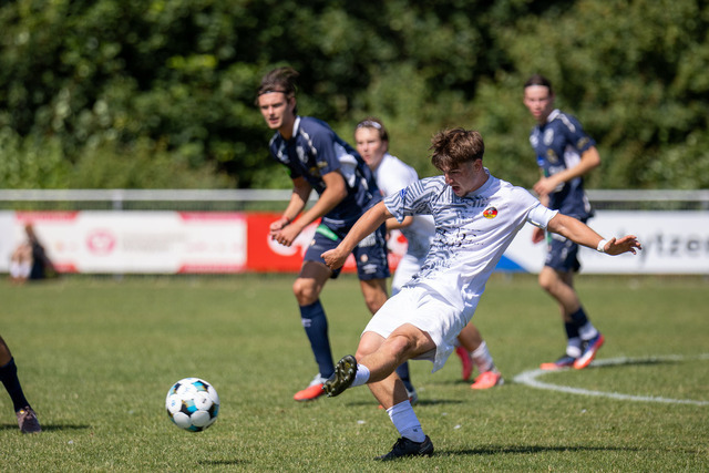 FC Scharbeutz 1 - Tema Chase Football Club I DanaCup 2026 065 | Herzlich willkommen in meiner Fotogalerie für Sportmannschaften. Schau gerne mal rein, vielleicht ist Dein Team ja auch dabei! Falls nicht, schreib mir und wir ändern das! :)  - Realisiert mit Pictrs.com