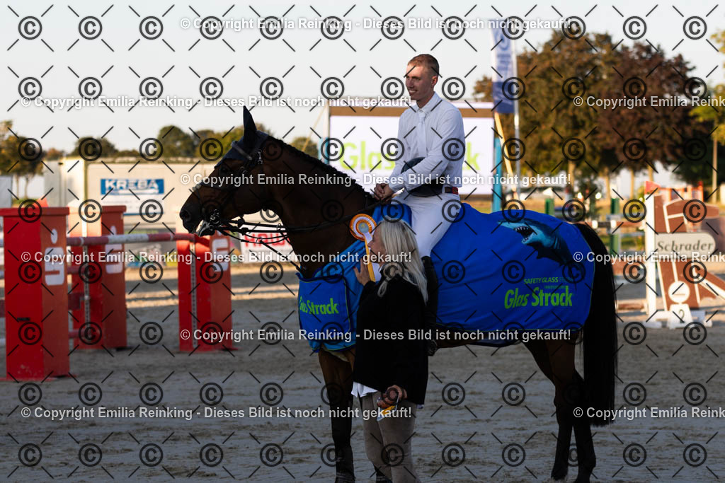 CL5A8334 | Emilia Reinking Fotografie - Realisiert mit Pictrs.com