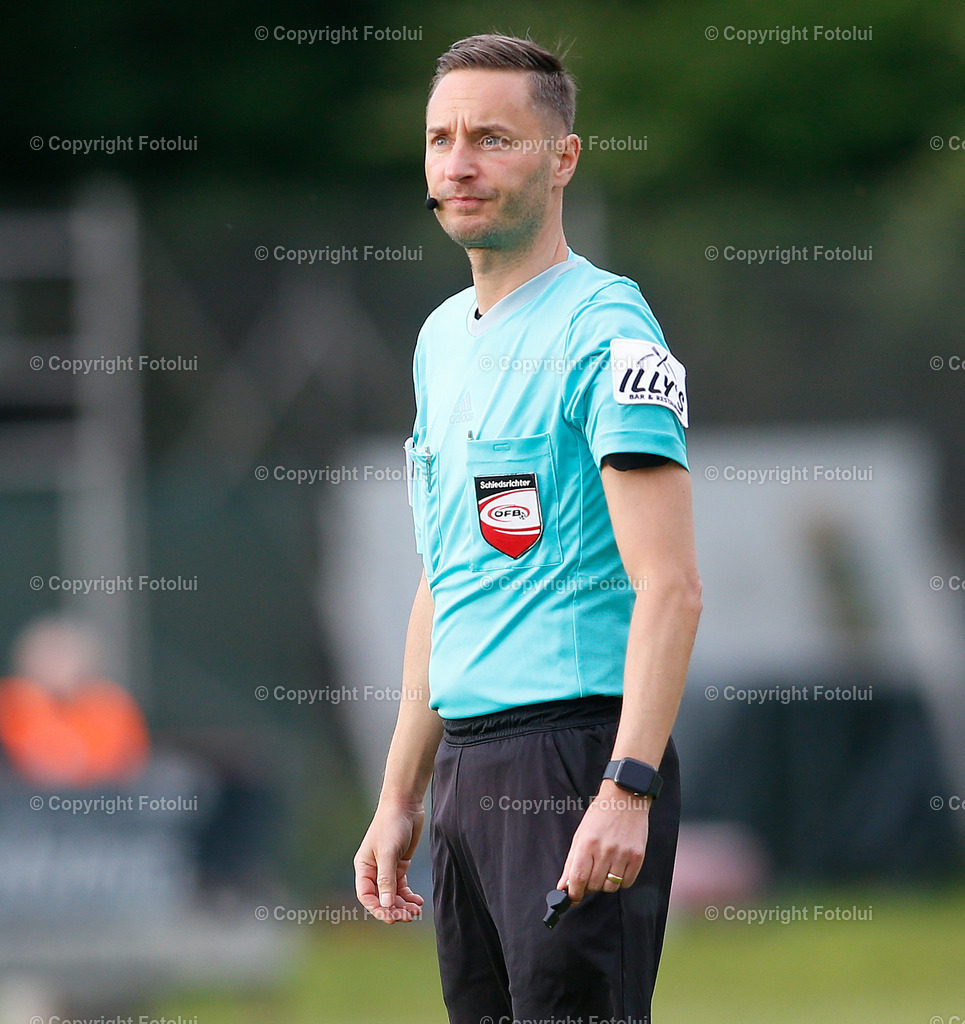 A_LUI_23052025_04 | SPORT FUSSBALL REGIONALLIGA MITTE ASKOE OEDT-UNION GURTEN 23.0.2025 IM BILD: SCHIEDSRICHTER ANDREAS FEICHTINGER  FOTO:FOTOLUI