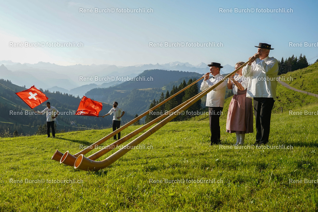 DSC00596 | René Burch leidenschaftlicher Fotograf aus Kerns in Obwalden.  Hier finden sie Sport, Landschaft und Natur Fotografie.
 - Realisiert mit Pictrs.com