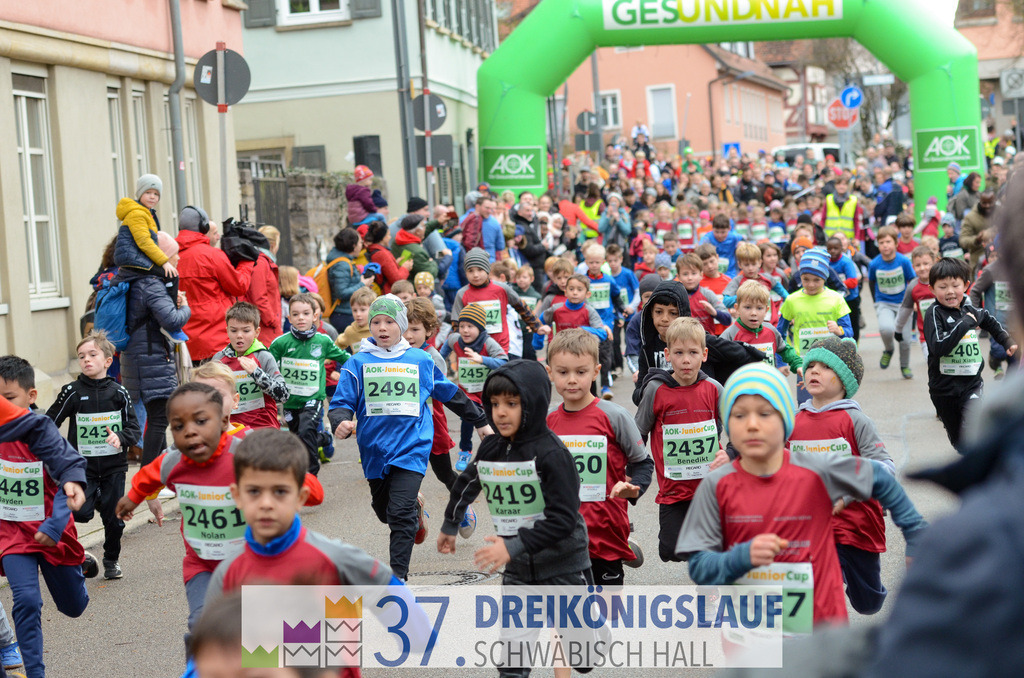 AOK JuniorCup 400m | 3Koenigslauf 2023 - Realisiert mit Pictrs.com