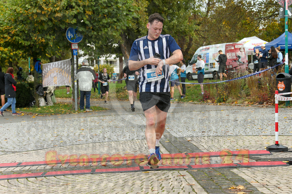 241020_1019_EX1_8715 | Sportfotografie im Rhein-Sieg Kreis, Köln, Bonn, NRW, Rheinland Pfalz, Hessen, etc. Unser Tätigkeitsfeld umfasst den Laufsport vom Volkslauf über den Marathon, Duathlon, Triathon bis zum Ultralauf wie Kölnpfad Ultra oder Schindertrail.