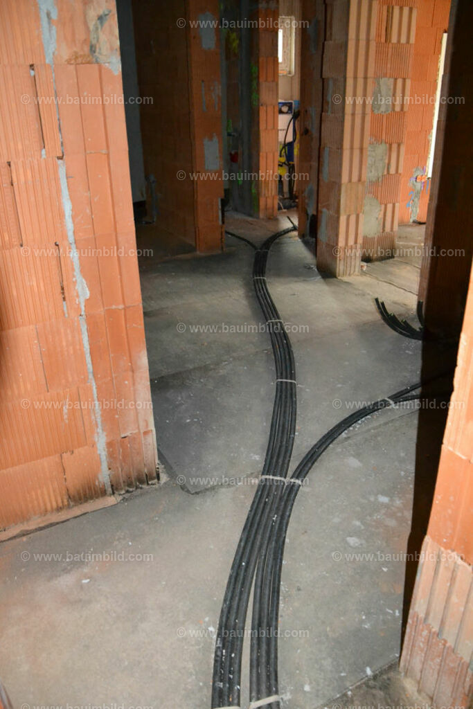 bib-lg15-sanitaer-0086 | Nach LV-Leistungsgruppen sortierte Detailfotos über den Bau eines Hauses. Alle Hausbau-Bilder direkt vom Urheber und Autor der Website Haus-Selber-Bauen.com