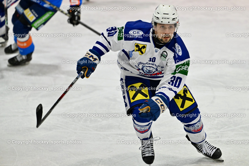 ESC SPARKASSE STEINDORF vs. UECR Huben  | #30 Trojer Robert UECR EISBÄREN HUBEN, ESC SPARKASSE STEINDORF vs. UECR Huben , ESC SPARKASSE STEINDORF vs. UECR Huben  am 06.02.2026 in Steindorf (Ossiachersee Halle), Austria, (Photo by Bernd Stefan)