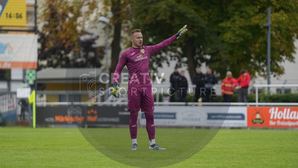 Fußball, Herren, Saison 2025/2026, Regionalliga Nordost, 11. Spieltag, FSV 63 Luckenwalde vs. FC Carl-Zeiss Jena, Samstag 05.10.2025, Werner-Seelenbinder-Stadion Luckenwalde, | Fußball, Herren, Saison 2025/2026, Regionalliga Nordost, 11. Spieltag, FSV 63 Luckenwalde vs. FC Carl-Zeiss Jena, Samstag 05.10.2025, Werner-Seelenbinder-Stadion Luckenwalde, Im Bild: Florian Palmowski (Luckenwalde) - Realisiert mit Pictrs.com