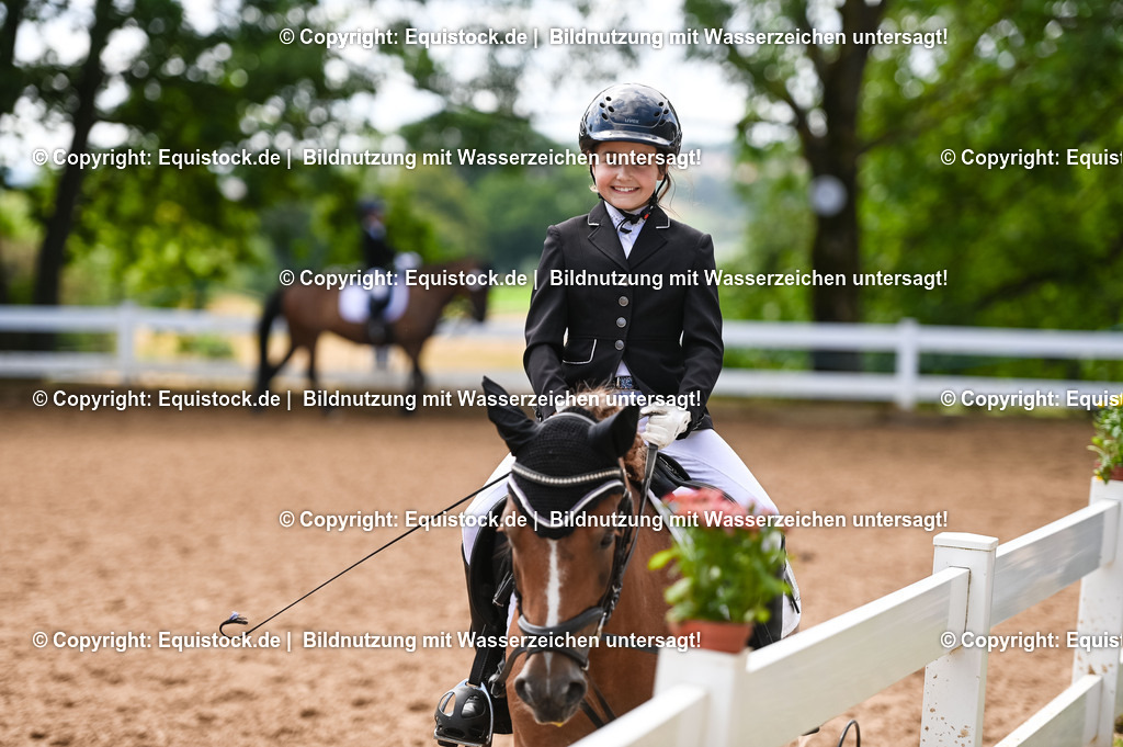 20230716_10-3_Reiter-WB Schritt - Trab - Galopp_0178 | equistock