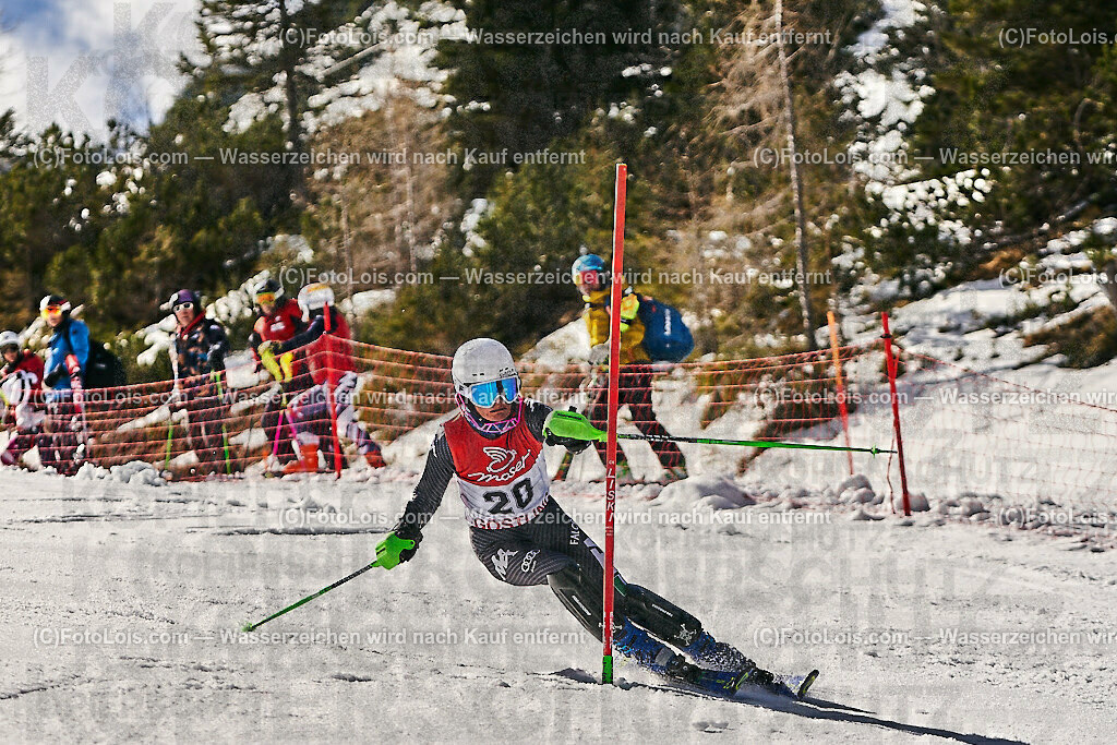 ALS1075_WCM-SL-II_Kat-C_Vagnone Silvia Maria | (C)FotoLois.com, Alois Spandl, World Criterium Masters Ski Alpin 2023 Hochkar, Slalom, Kategorie C, Di 21. März 2023.