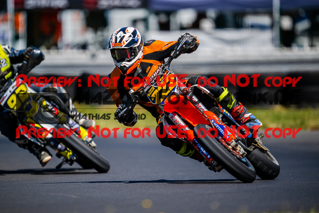 MaZZes_FotoMatrix_220703_9119 | S2