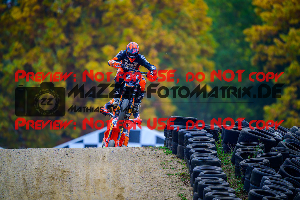 MaZZes_Fotomatrix_20251011_6007705_3423 | S3