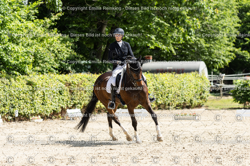 CL5A8450 | Emilia Reinking Fotografie - Realisiert mit Pictrs.com